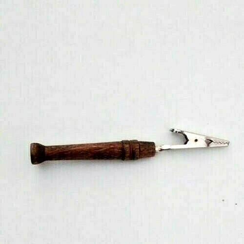 PLAIN WOODEN ROACH CLIPS -10CT
